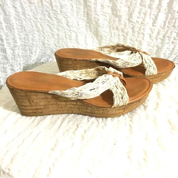 Toscanella Crossed Weaved Sandals Made in Italy Size 9 - Picture 2 of 10